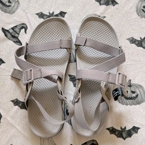 Women’s Chaco’s size 7